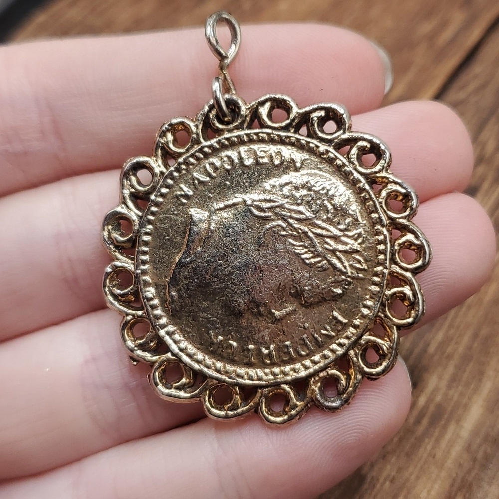Vintage napoleon coin‎ pendant